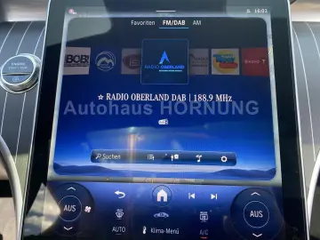 MERCEDES-BENZ CLE 300 4M Coupé AMG PANO STDHZG DISTR…