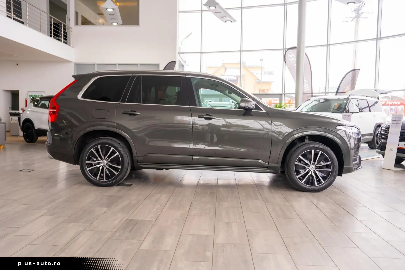 Volvo XC 90 2.0 Diesel Mild-Hybrid 4x4 Momentum Pro 7 L