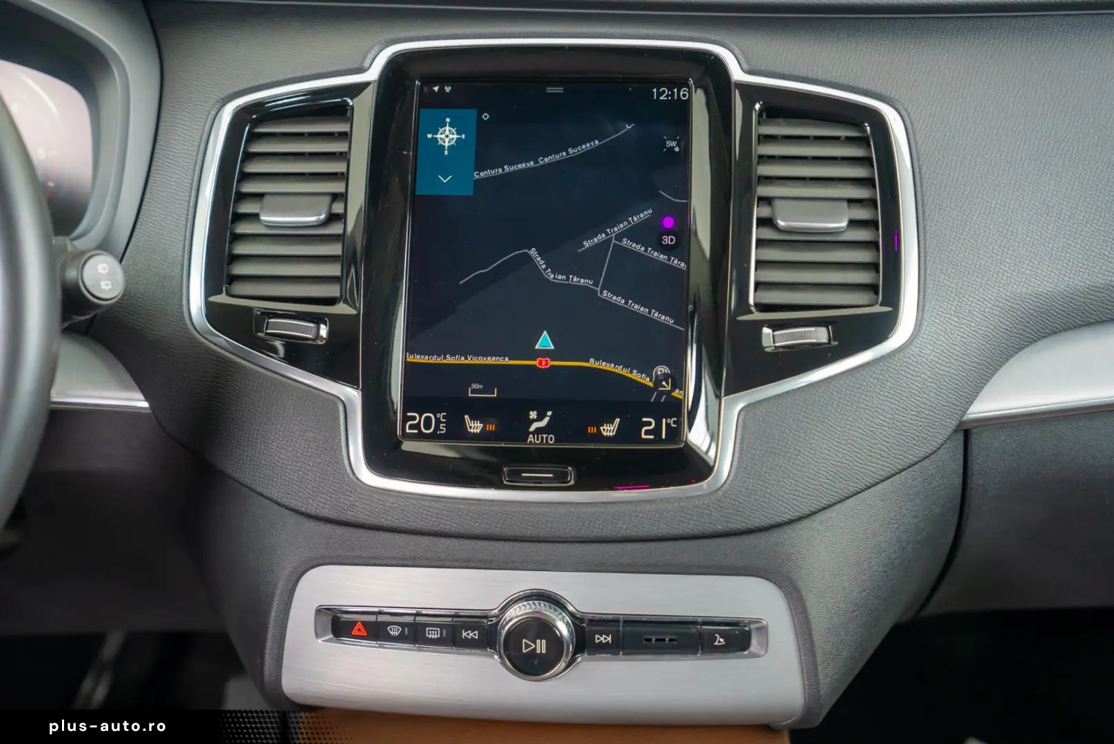 Volvo XC 90 2.0 Diesel Mild-Hybrid 4x4 Momentum Pro 7 L