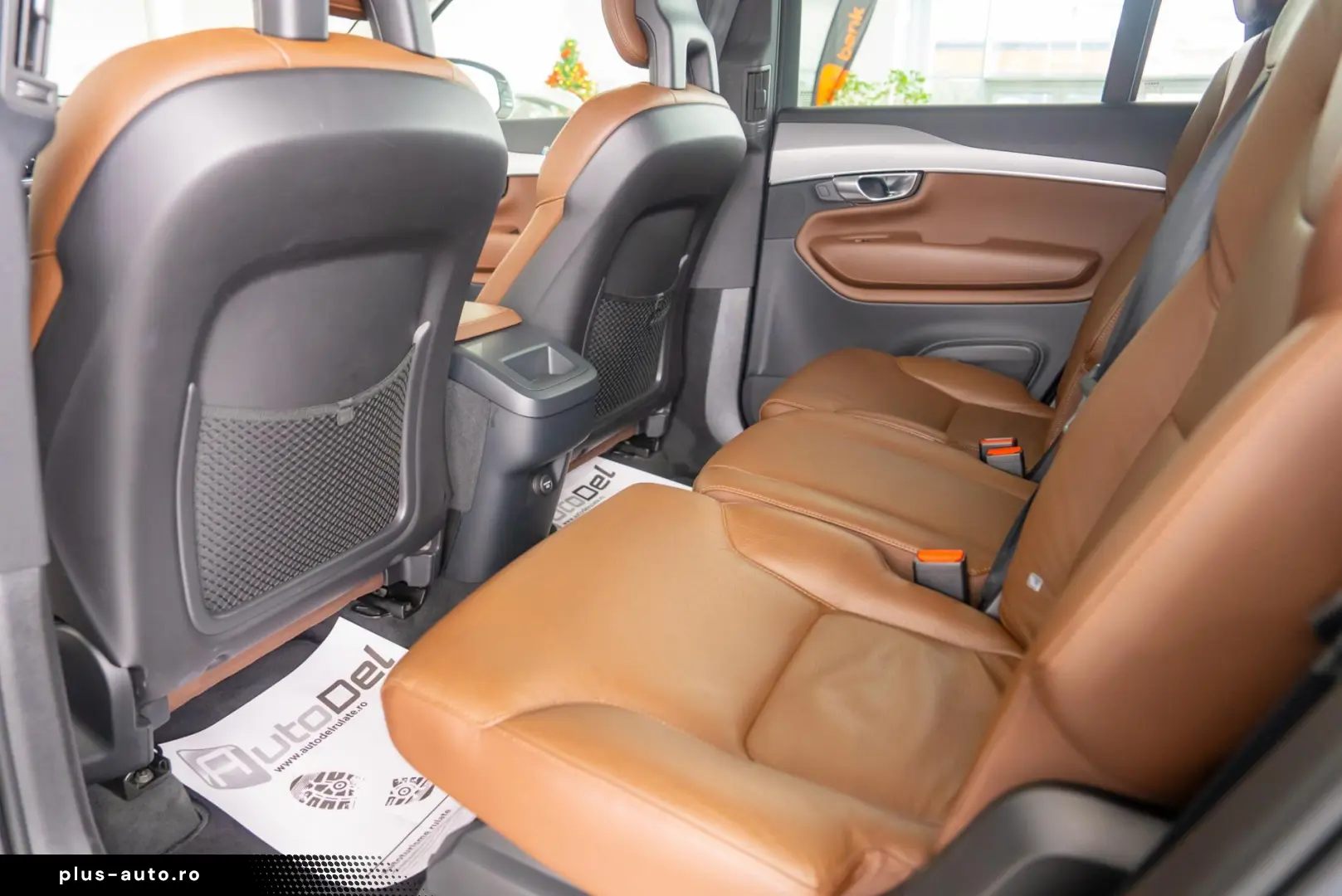 Volvo XC 90 2.0 Diesel Mild-Hybrid 4x4 Momentum Pro 7 L