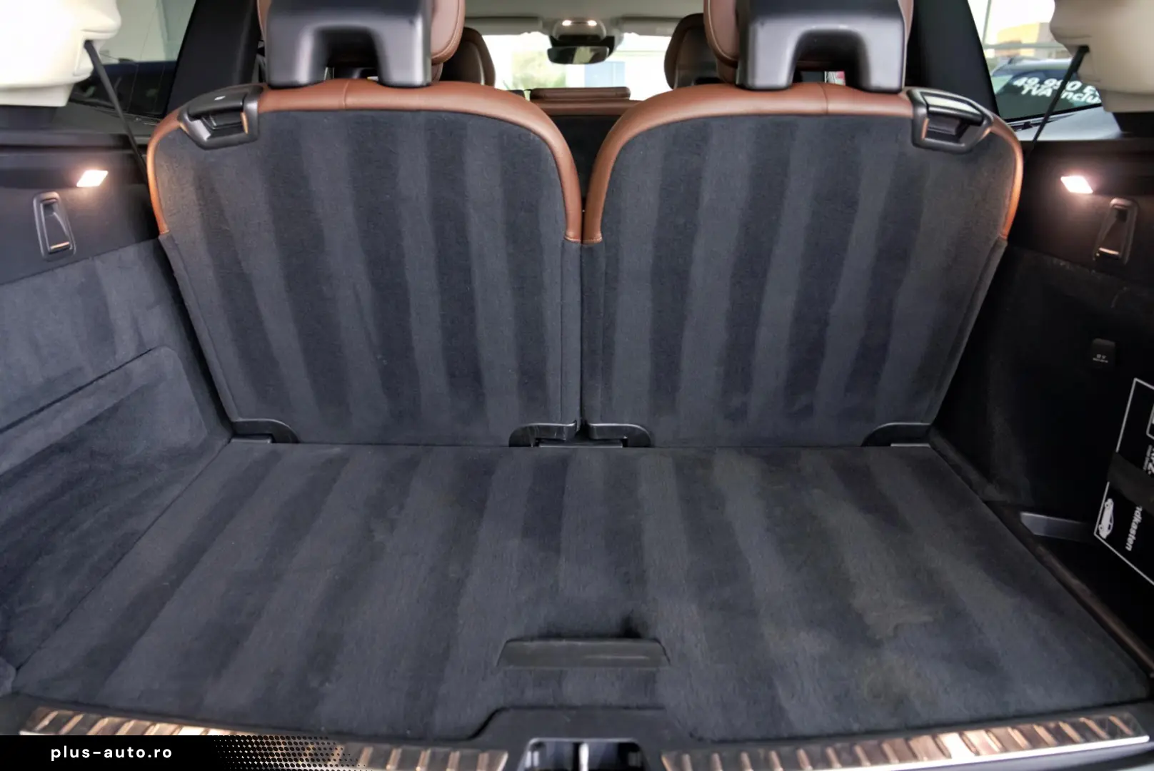Volvo XC 90 2.0 Diesel Mild-Hybrid 4x4 Momentum Pro 7 L