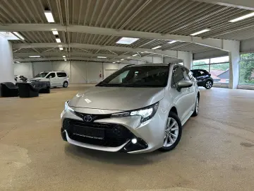 TOYOTA Corolla 2.0 Hybrid Touring Sports Business Editi