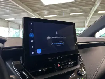 TOYOTA Corolla 2.0 Hybrid Touring Sports Business Editi