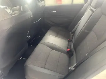 TOYOTA Corolla Touring Sports 2.0   Tech. Pak. AHK