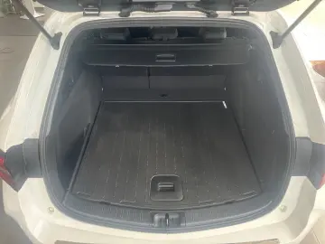 TOYOTA Corolla Touring Sports 2.0   Tech. Pak. AHK