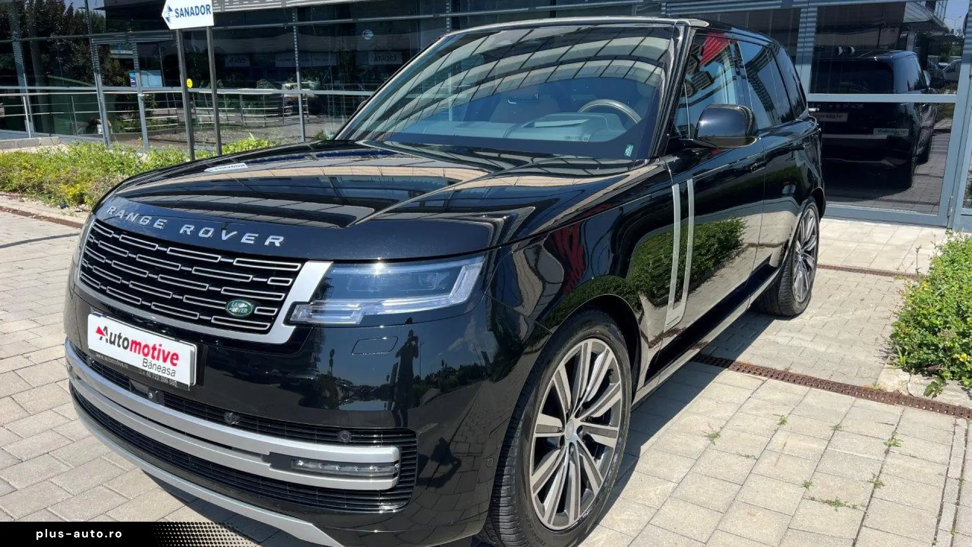 LAND ROVER RANGE ROVER AUTOBIOGRAPHY
