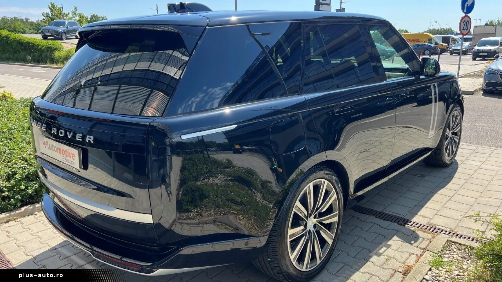 LAND ROVER RANGE ROVER AUTOBIOGRAPHY