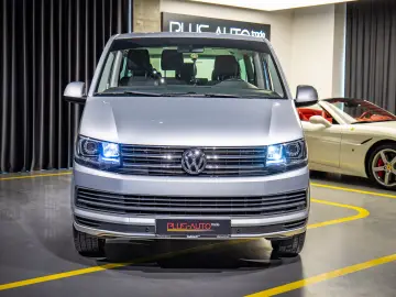 Volkswagen Caravelle Comfortline 2.0TDI DSG 8 1