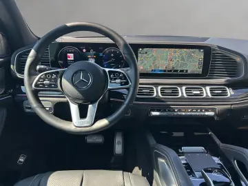 MERCEDES-BENZ GLS 600 Maybach First Class