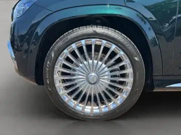 MERCEDES-BENZ GLS 600 Maybach First Class