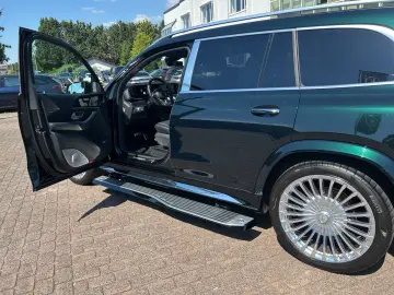 MERCEDES-BENZ GLS 600 Maybach First Class