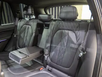 BMW X5 40d xDrive M-Sport Skylounge H&K Ventilatie