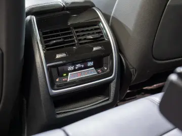 BMW X5 40d xDrive M-Sport Skylounge H&K Ventilatie