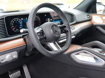 MERCEDES-BENZ GLS 450 4MATIC AMG AHK PANO
