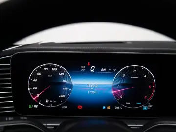 MERCEDES-BENZ GLS 450d 4M AMG PREMIUM PLUS PANO 360 AHK