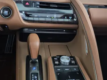 LEXUS LC 500 Performance Vollausstattung