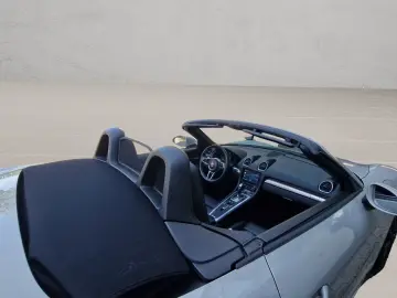 PORSCHE Boxster 718 Style Sportdesign BOSE 14W Sitzlüft