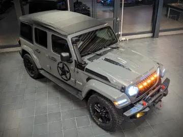 JEEP Wrangler Unlimited 2.0L Turbo ARMY STYLE SKY-TOP