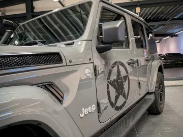 JEEP Wrangler Unlimited 2.0L Turbo ARMY STYLE SKY-TOP