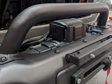 JEEP Wrangler Unlimited 2.0L Turbo ARMY STYLE SKY-TOP