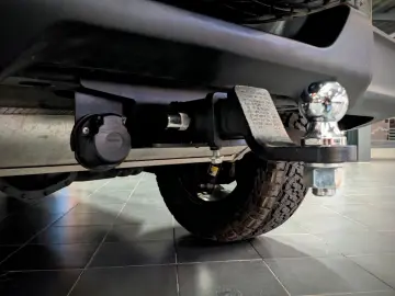 JEEP Wrangler Unlimited 2.0L Turbo ARMY STYLE SKY-TOP