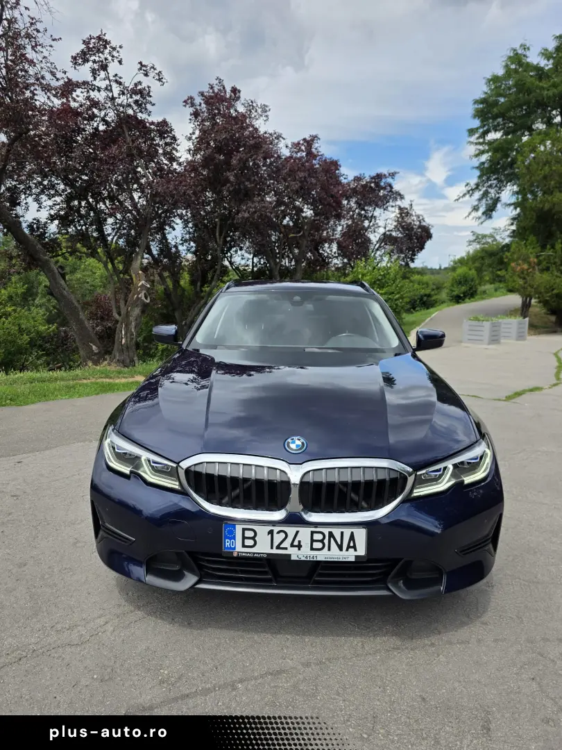 BMW 330