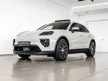 Porsche Macan 4 Electric PANO BOSE