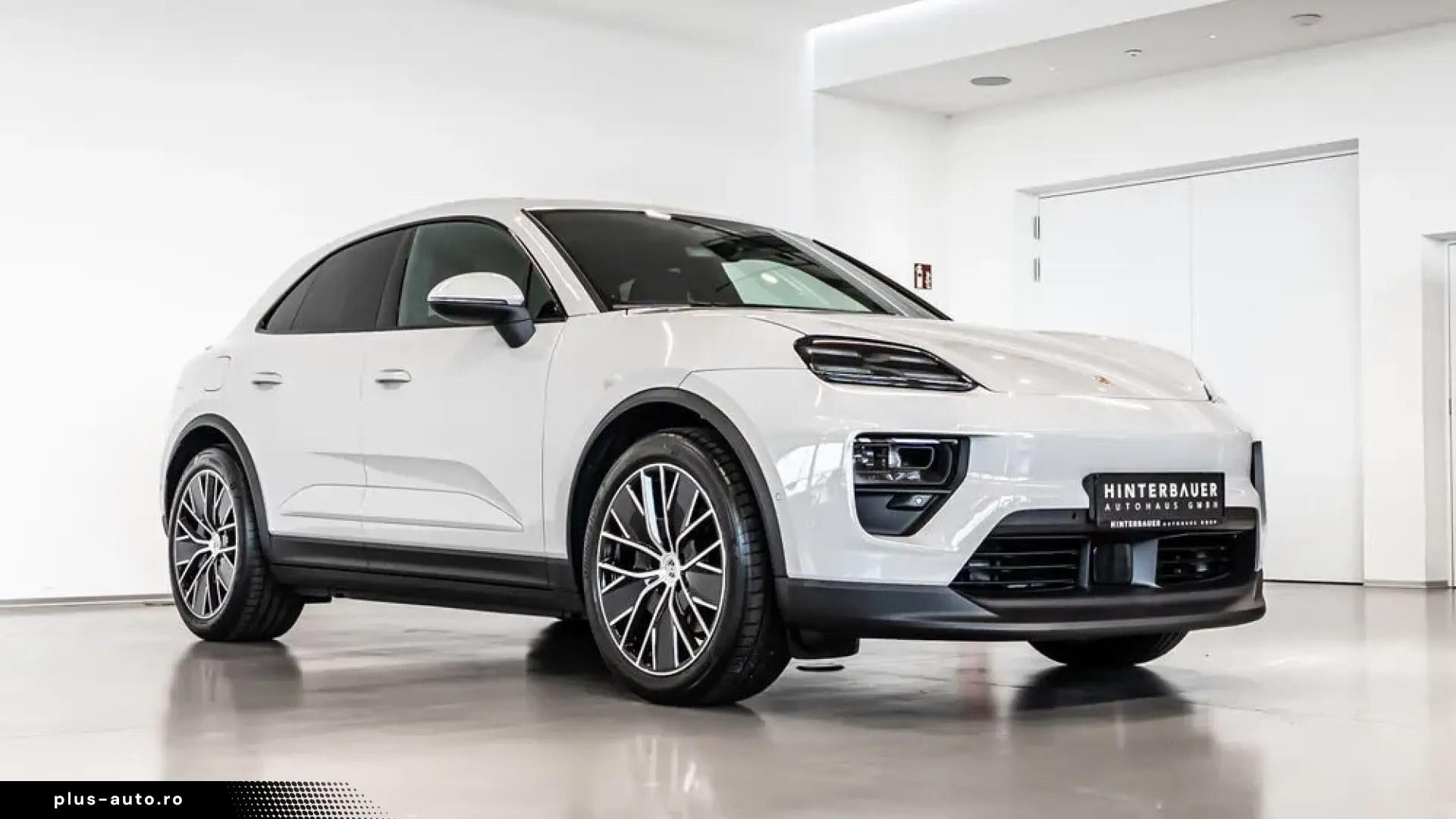 Porsche Macan 4 Electric PANO BOSE