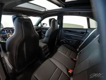 Porsche Macan 4 Electric PANO BOSE