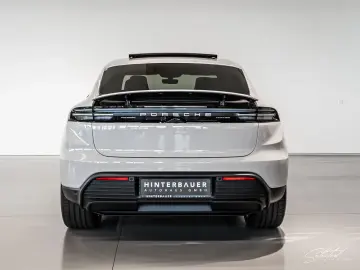 Porsche Macan 4 Electric PANO BOSE