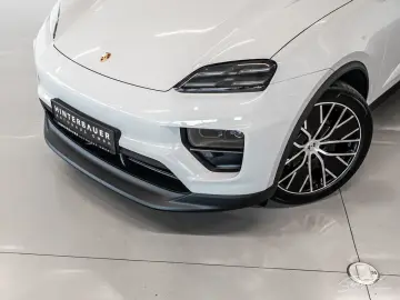 Porsche Macan 4 Electric PANO BOSE