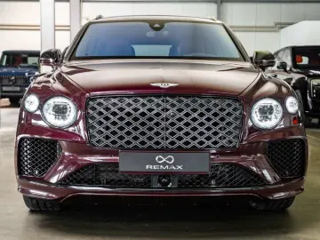 BENTLEY Bentayga 4.0 V8 EWB Mulliner New Model