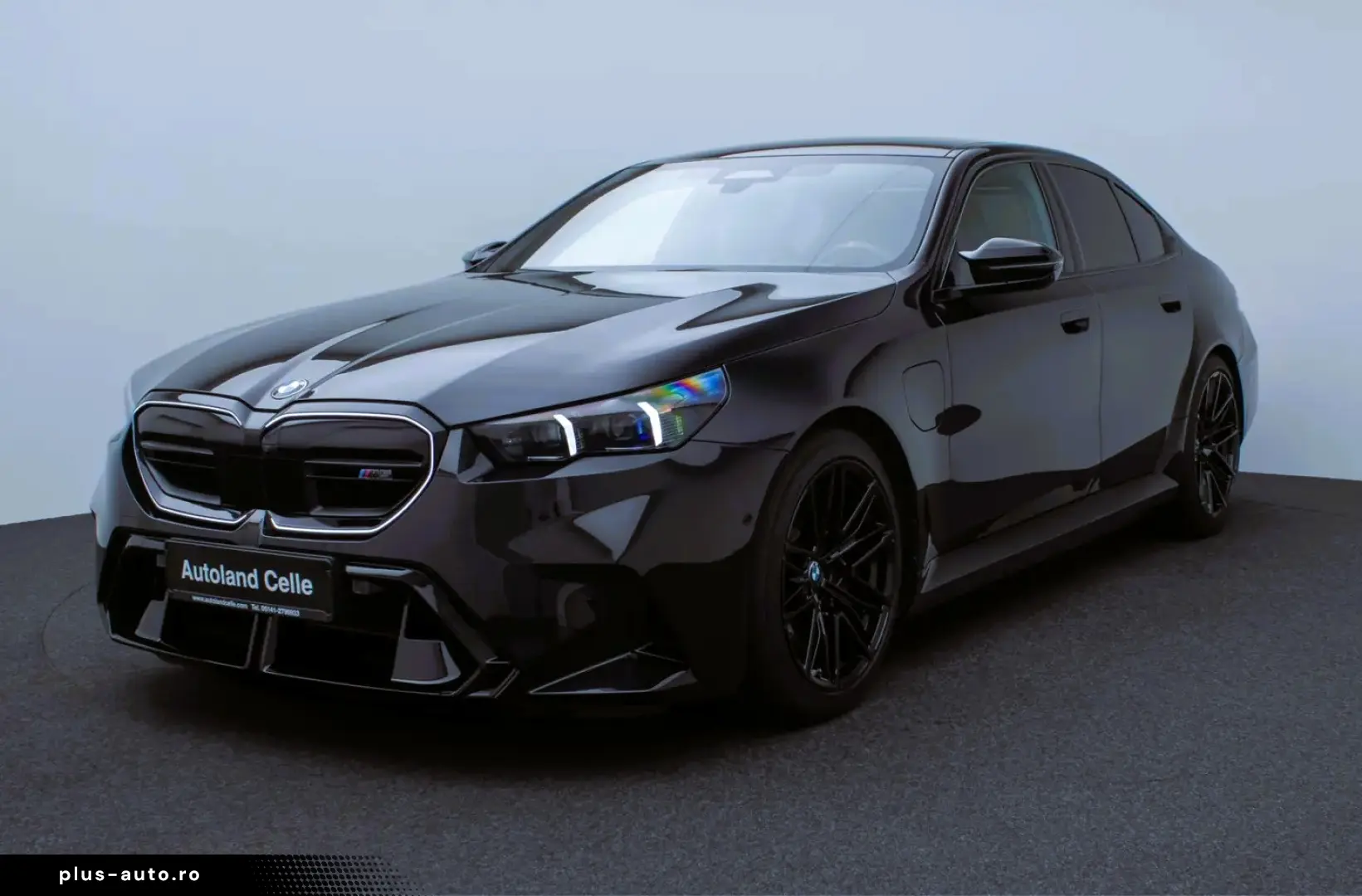 BMW M5 xD Panorama 360 B&W HUD MSport