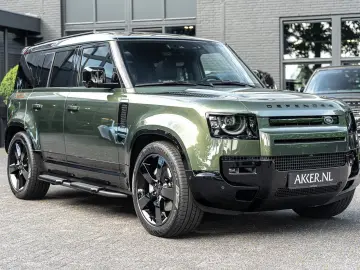Land Rover Defender 110 P300e X-Dynamic