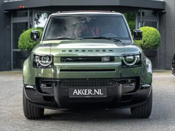 Land Rover Defender 110 P300e X-Dynamic