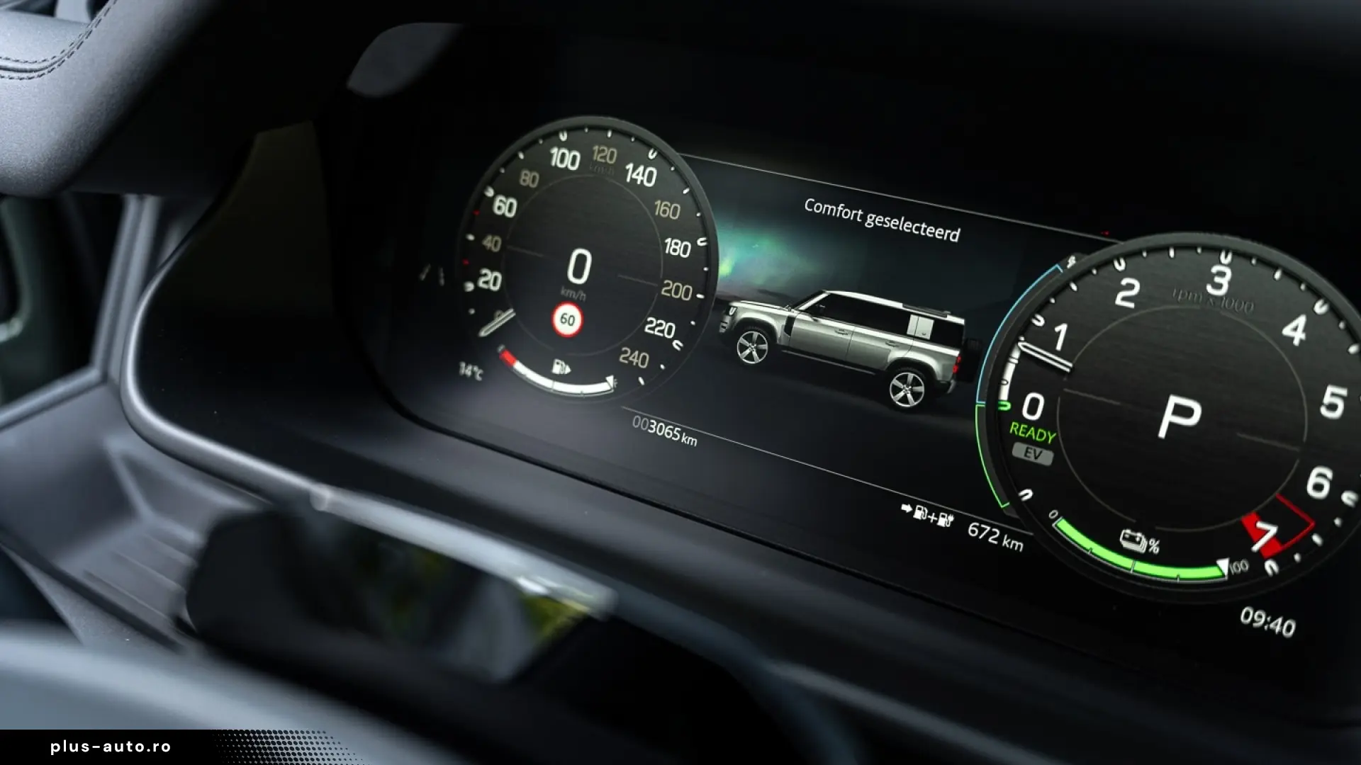 Land Rover Defender 110 P300e X-Dynamic