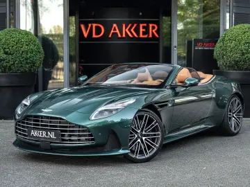 Aston Martin DB12 Volante 2025