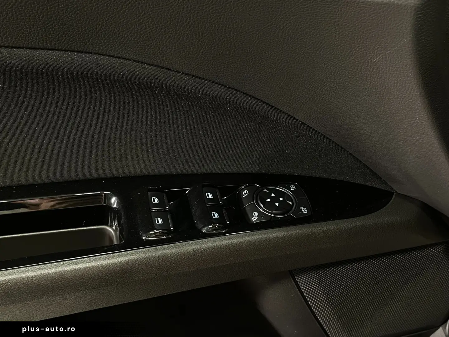 FORD Mondeo 2022 — imagine 20
