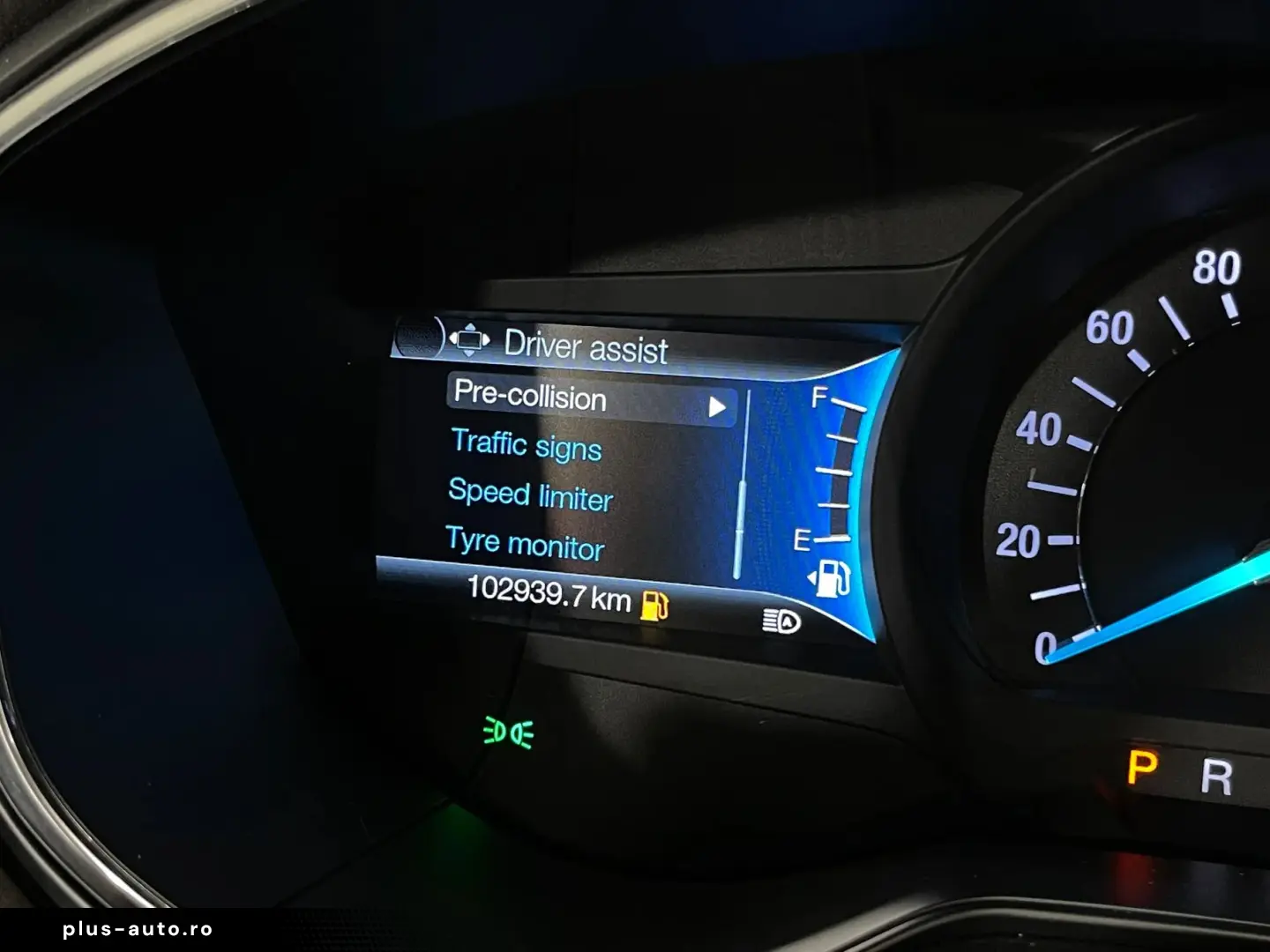 FORD Mondeo 2022 — imagine 25