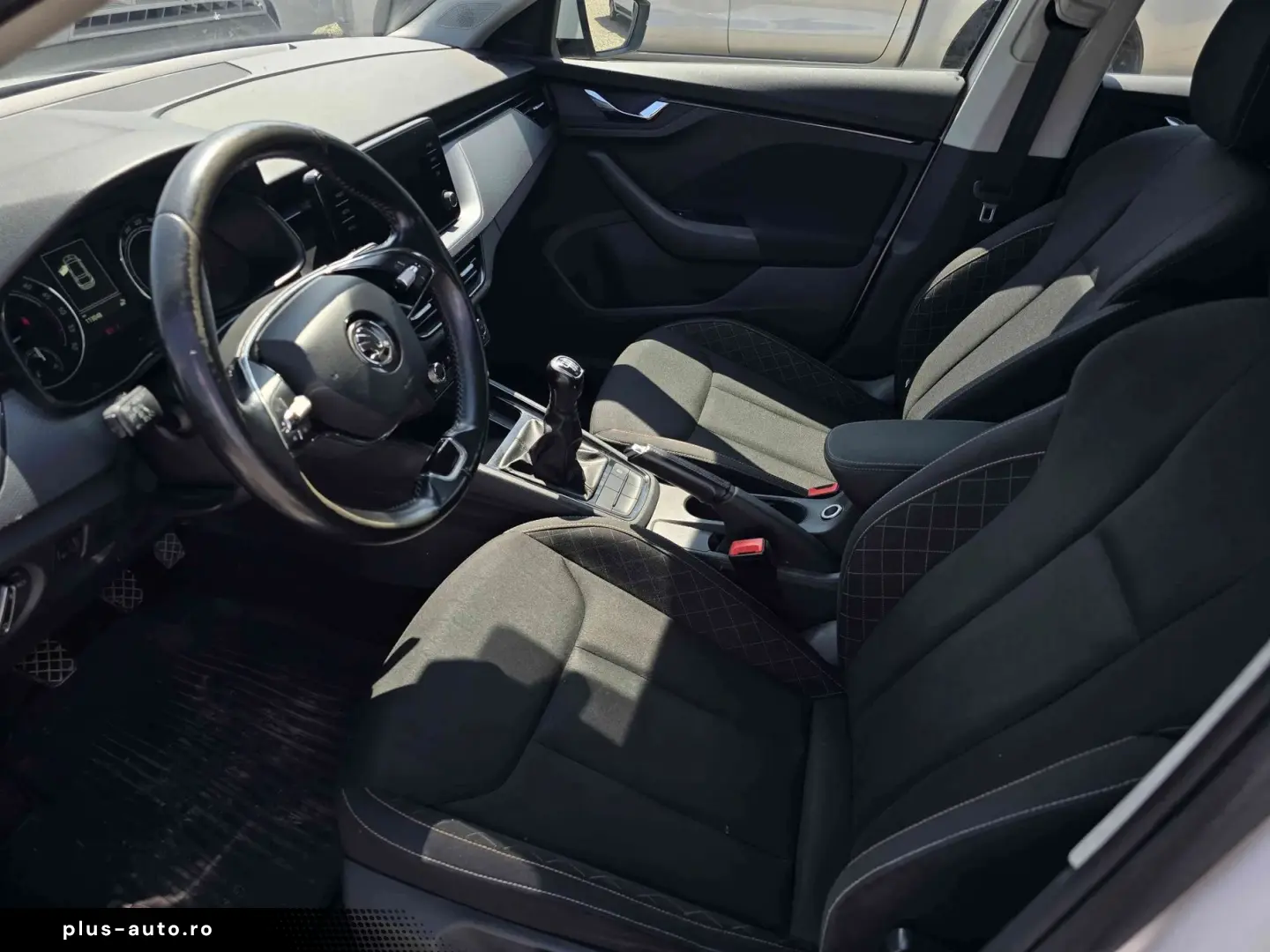 SKODA Scala 2020 — imagine 8