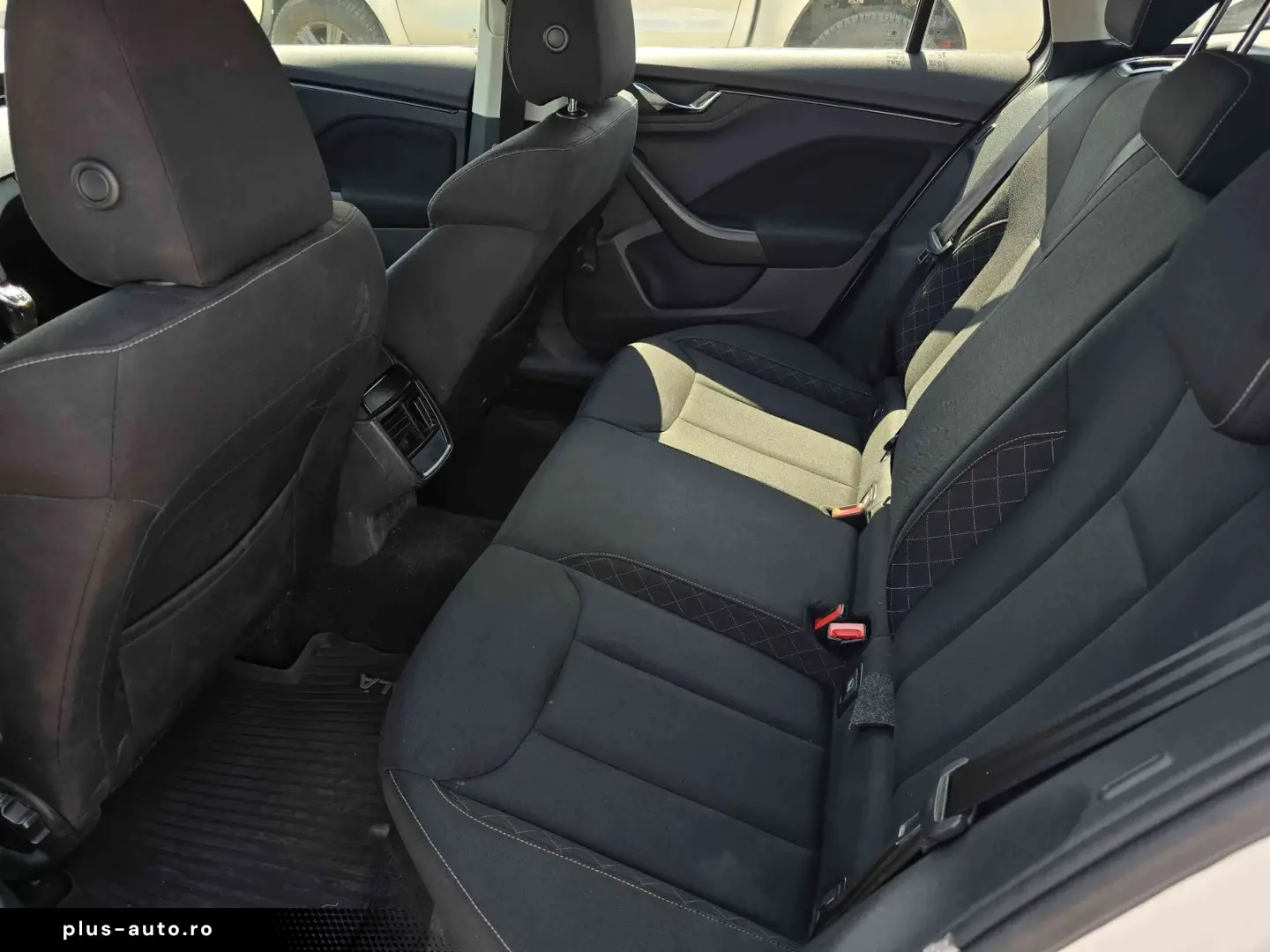 SKODA Scala 2020 — imagine 9