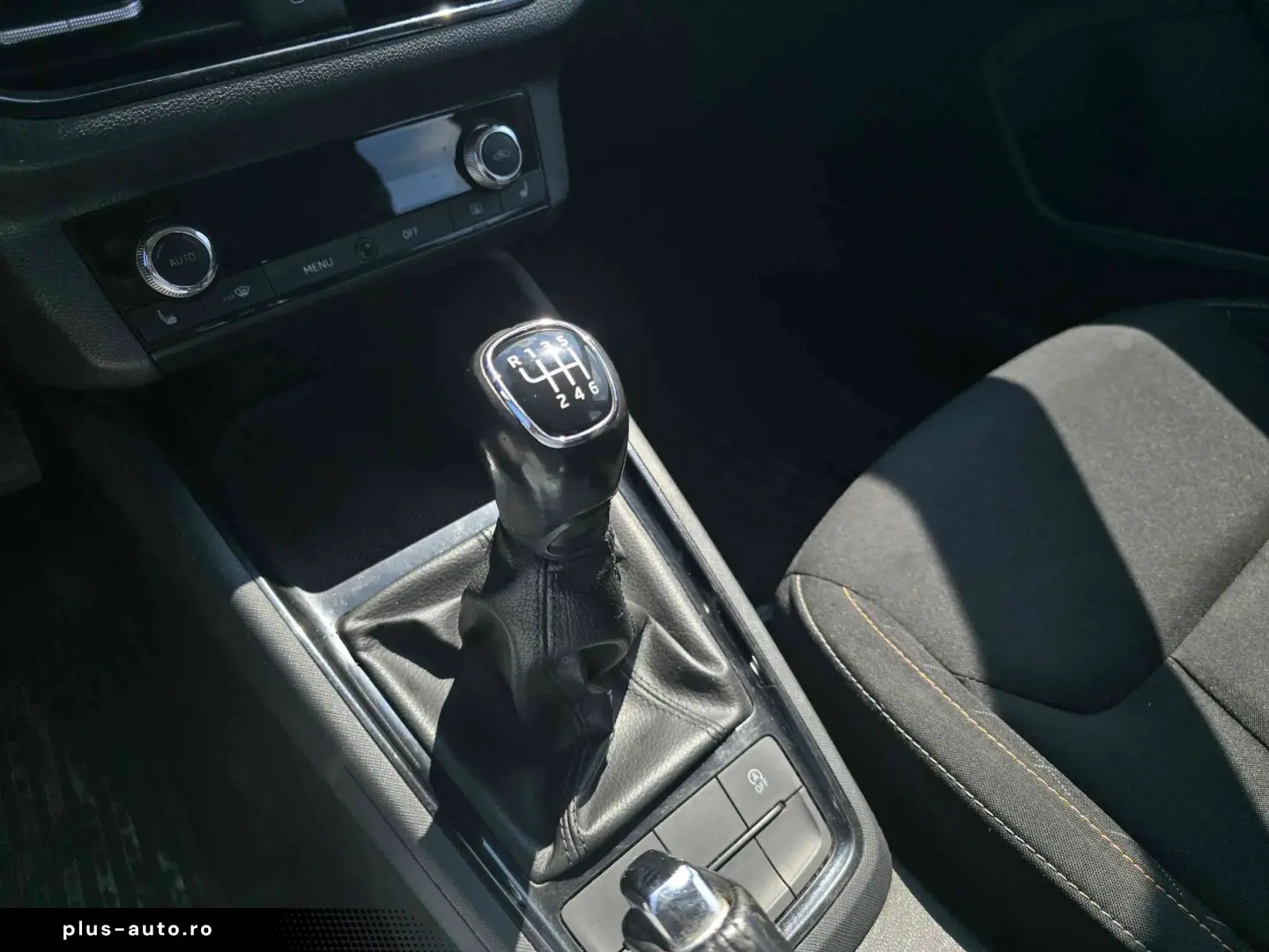 SKODA Scala 2020 — imagine 13