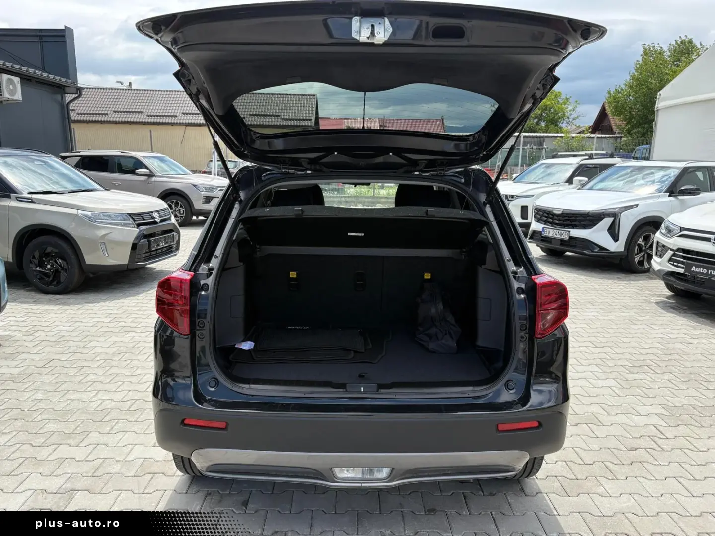 Suzuki Vitara 1.5 4WD AT 2023 echipare Passion