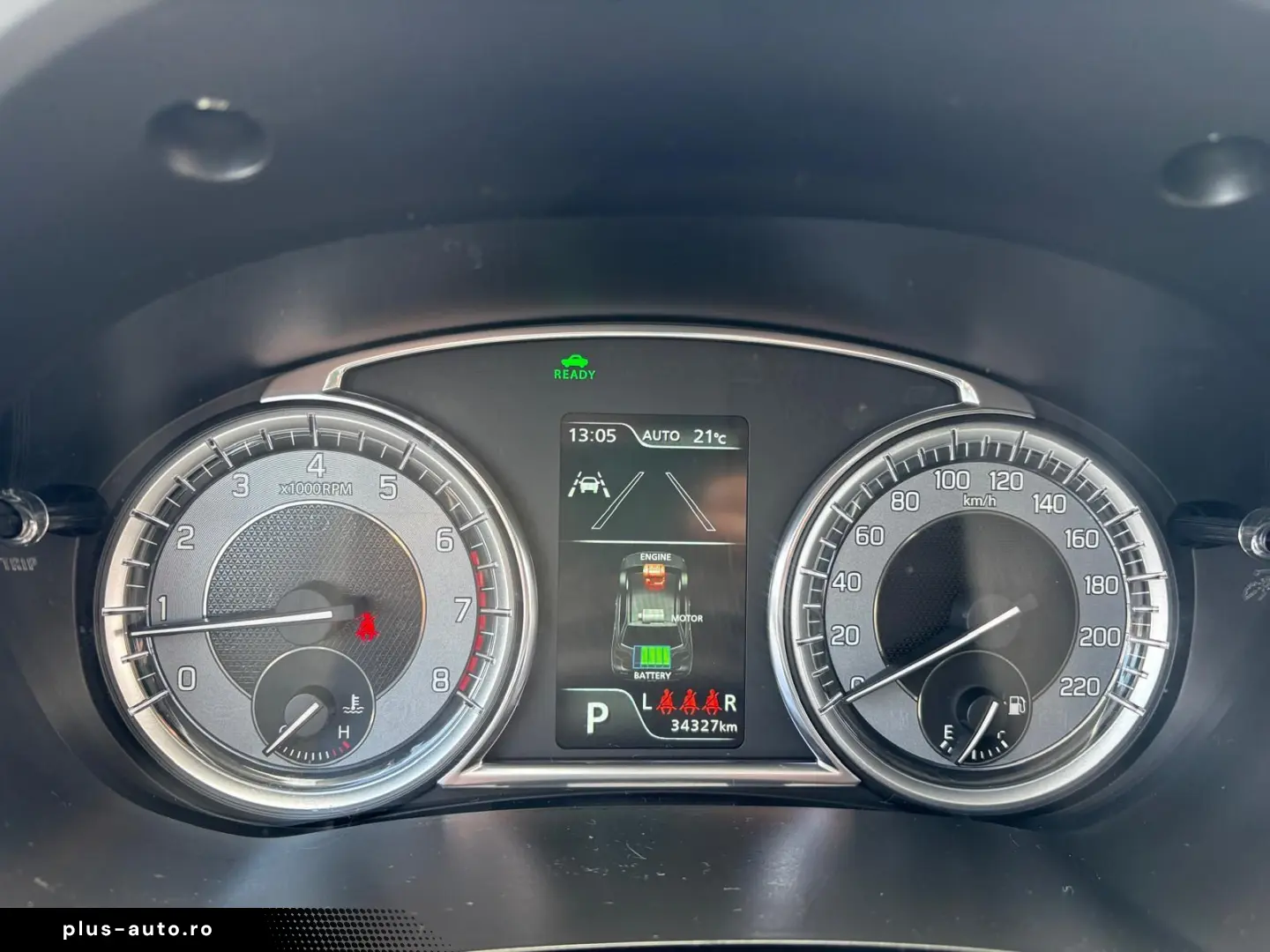 Suzuki Vitara 1.5 4WD AT 2023 echipare Passion