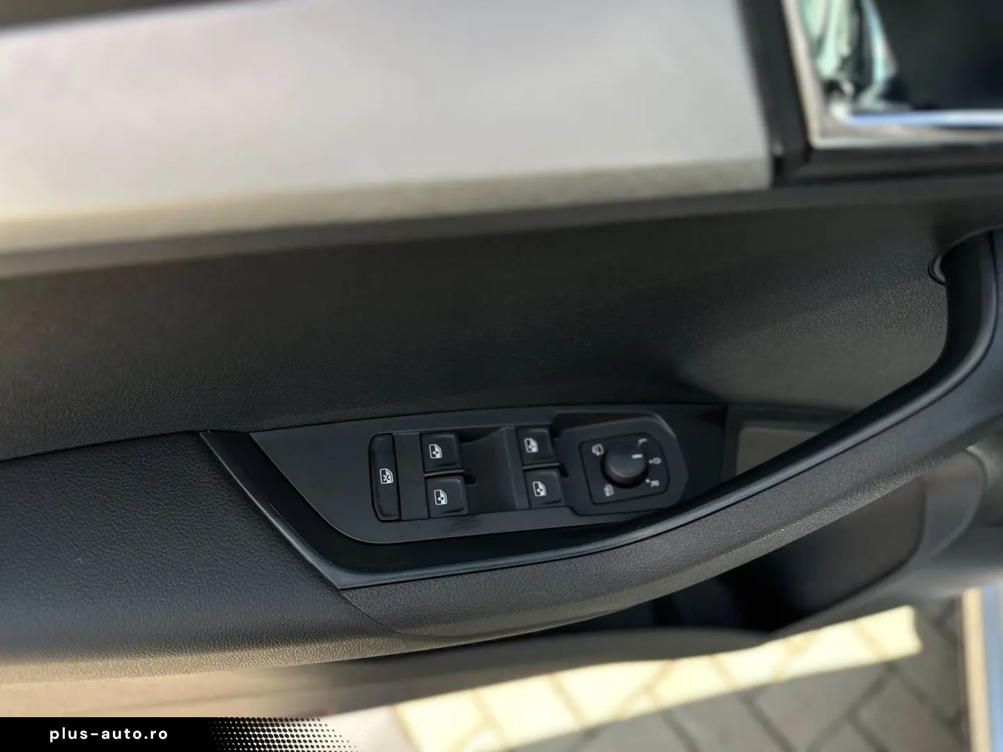 Skoda Karoq 1.5TSI 150CP LED VirtualCockpit Keyless Garantie