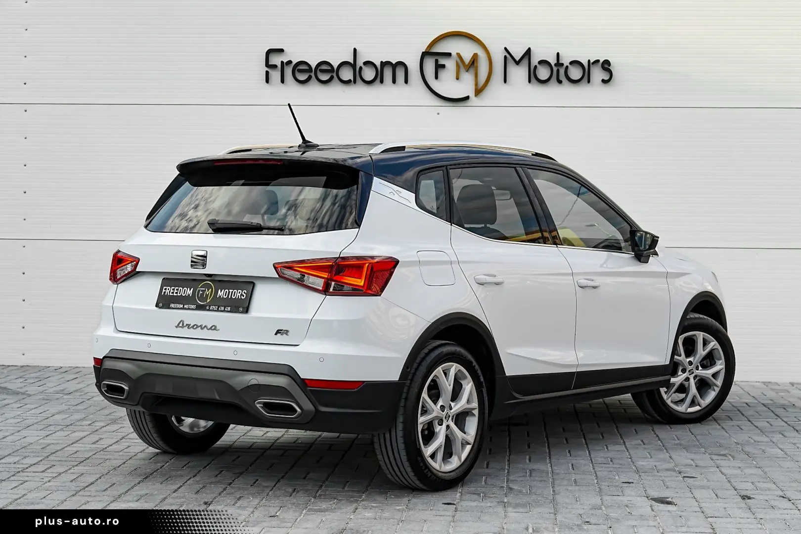 SEAT Arona 2023 — imagine 4
