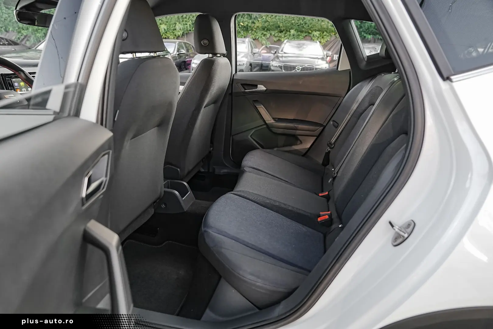 SEAT Arona 2023 — imagine 9