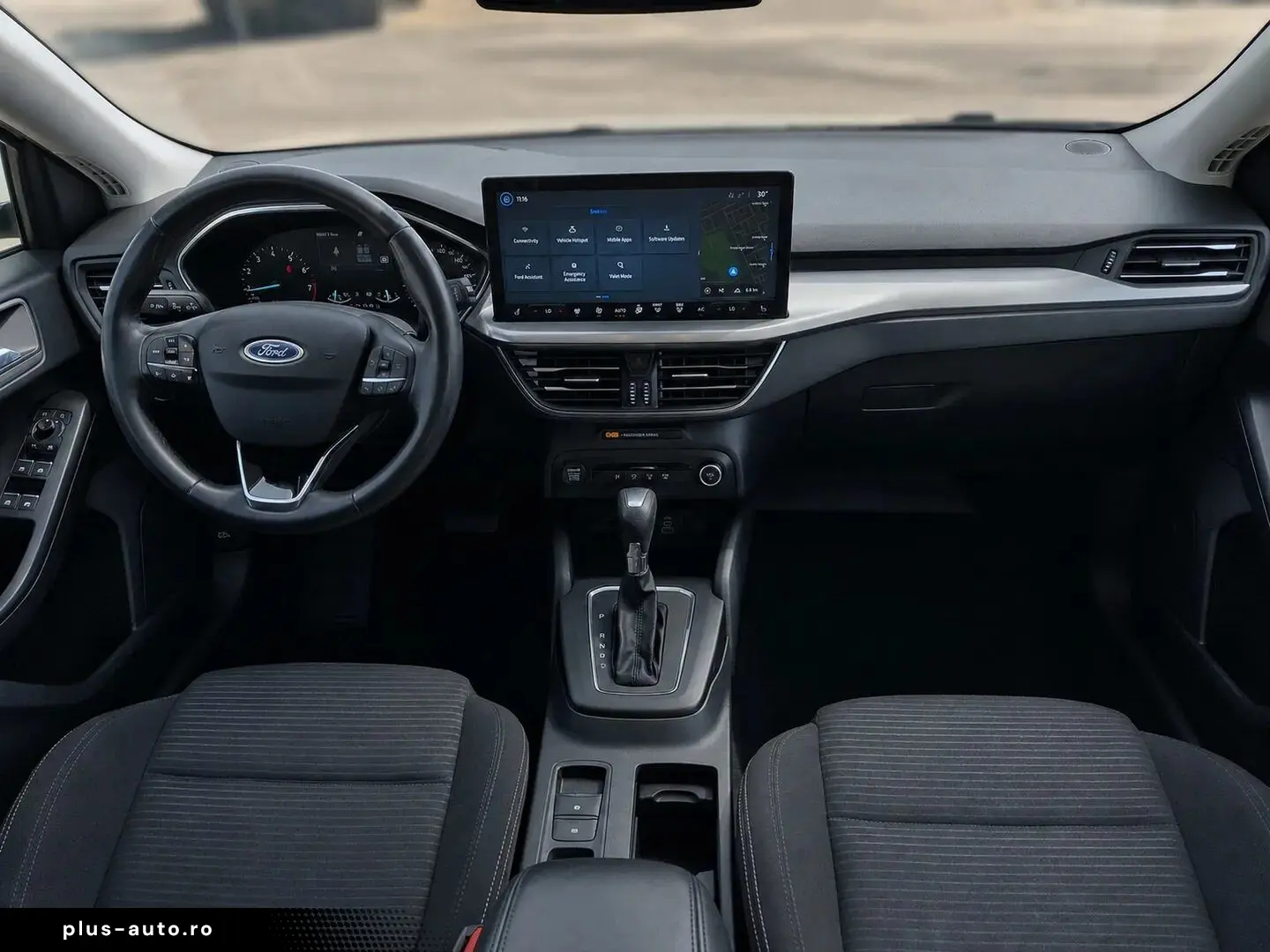 FORD Focus 2023 — imagine 5