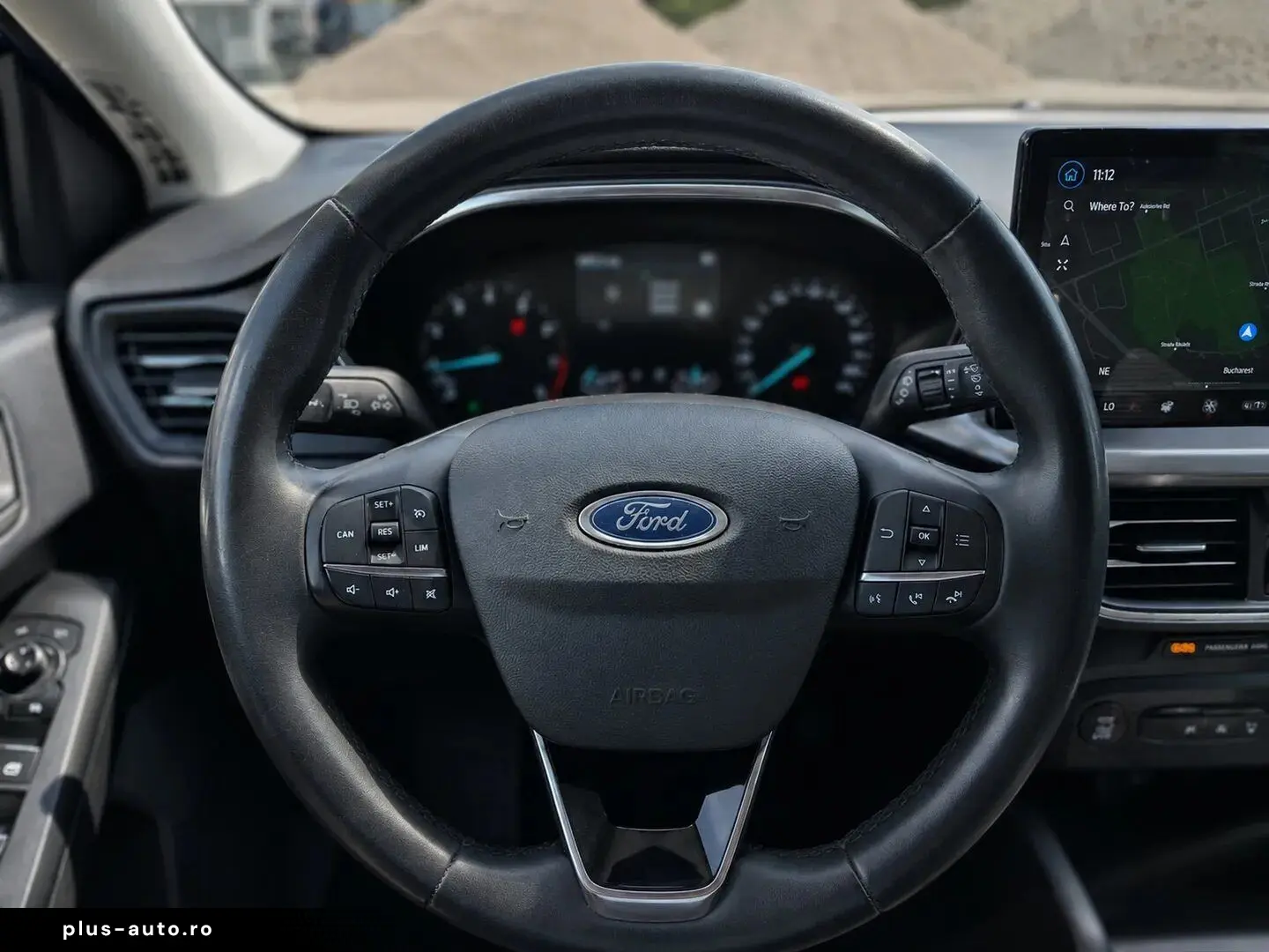 FORD Focus 2023 — imagine 6