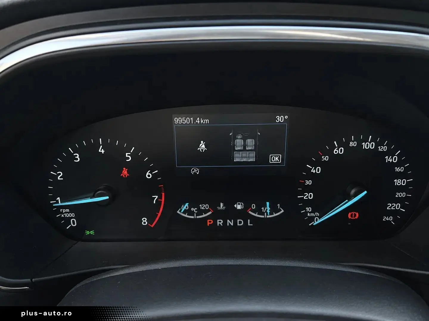 FORD Focus 2023 — imagine 7